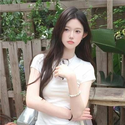某个男人海报